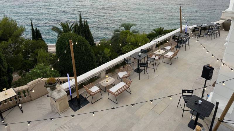 mobilier villa gaby - événement professionnel
