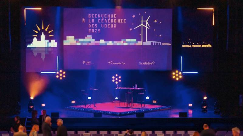 scénographie scénique - lumière, mur led