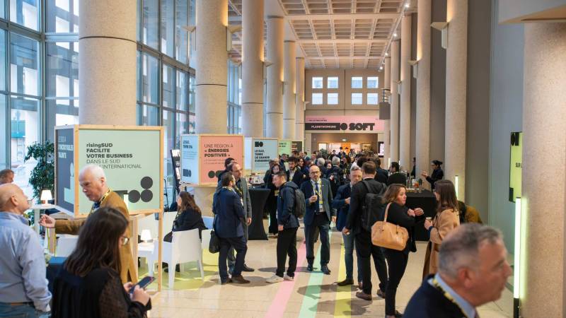 SOFT by rising sud 2025 - mise en lumière, sonorisation, mobilier