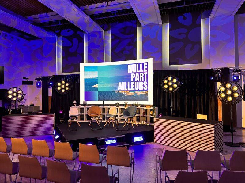 location Matériel de diffusion vidéo pour événement professionnel en région PACA