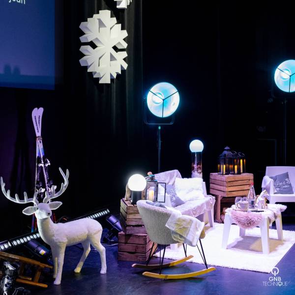 scénographie scénique 6MIC - lumière, sonorisation, mobilier