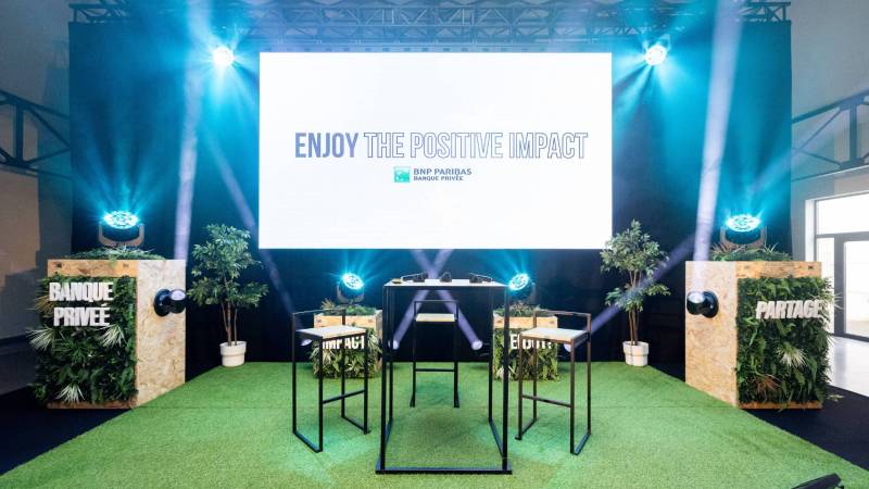 Service de location de mobilier pour événements professionnels à Marseille et en région PACA