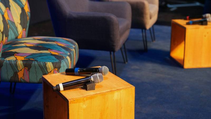 Location de micro pour votre événement en région PACA