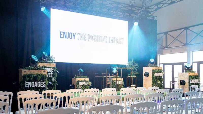 Location d'Écran Géant LED pour conférence à Marseille