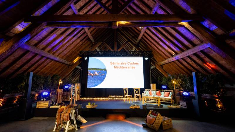 Location d'Écran Géant LED pour séminaire à Marseille