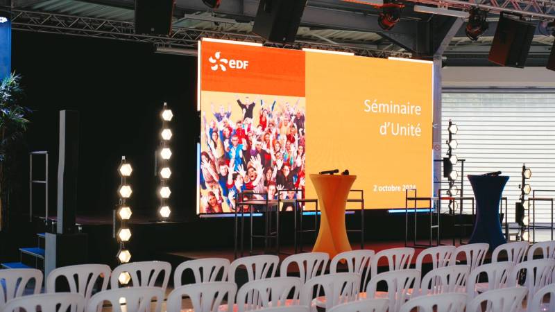 Conférences et conventions de rentrée : nos prestations techniques sur-mesure