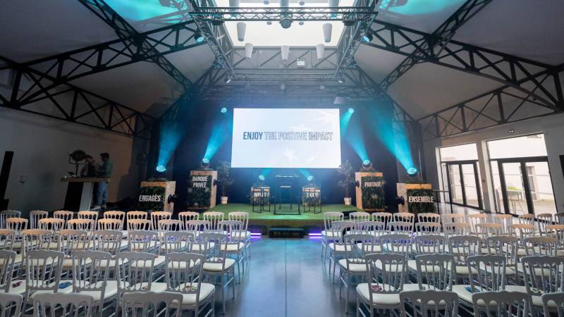 éclairage scénique pour événements professionnels